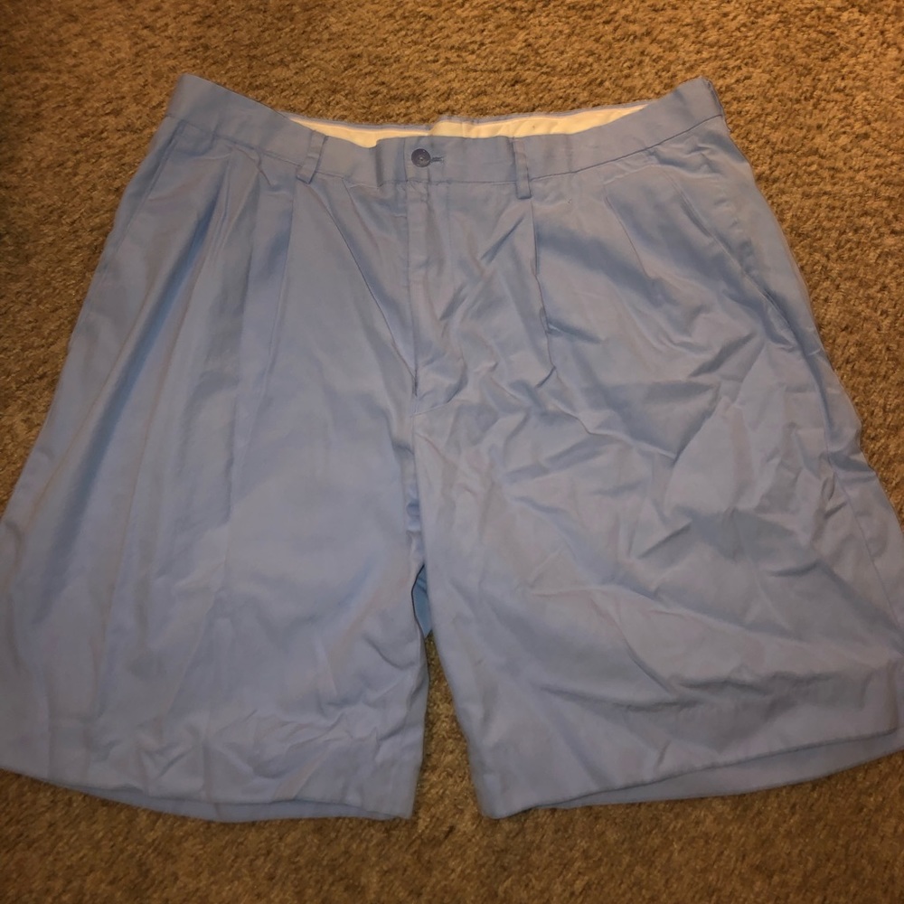 MENS GOLF SHORTS